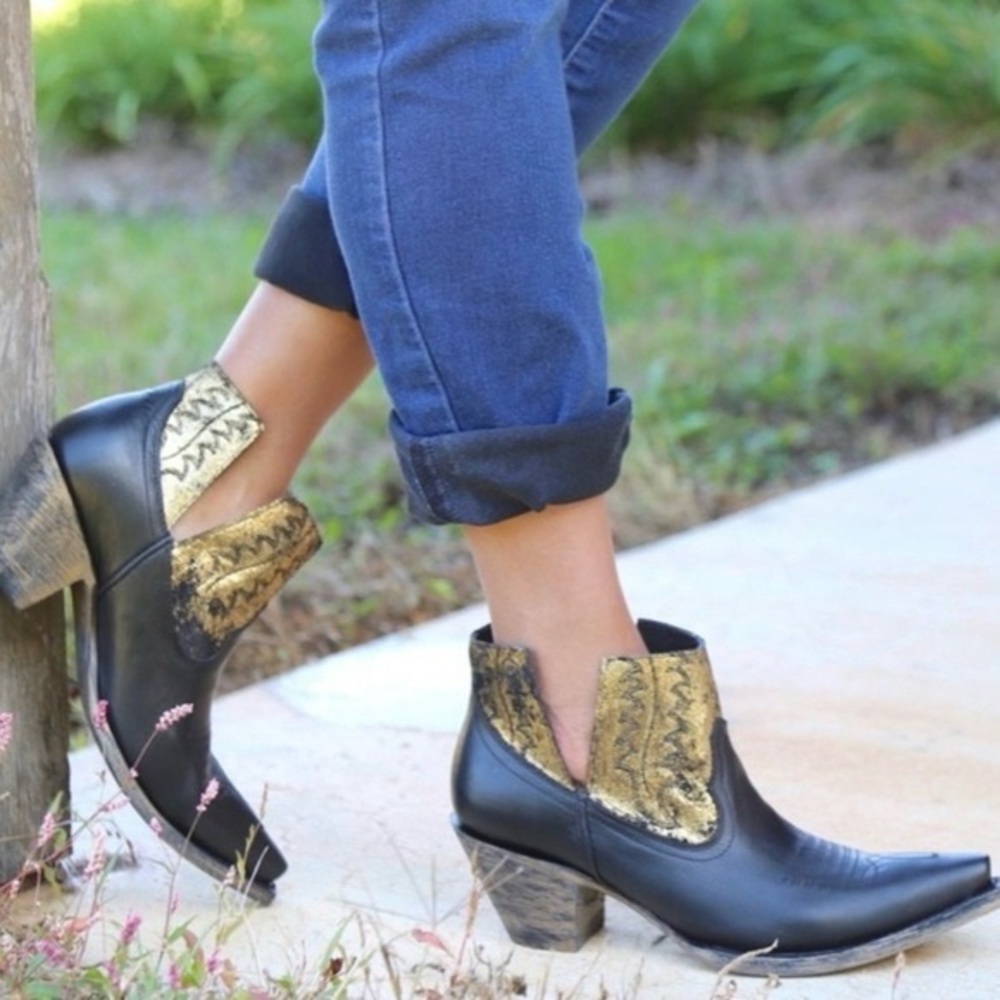 Old Gringo Black and Gold Western Ankle Booties Sz 10